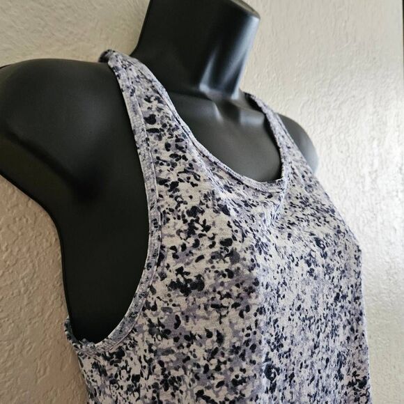 Athleta Breezy Cutout Tank Top - Picture 3 of 8